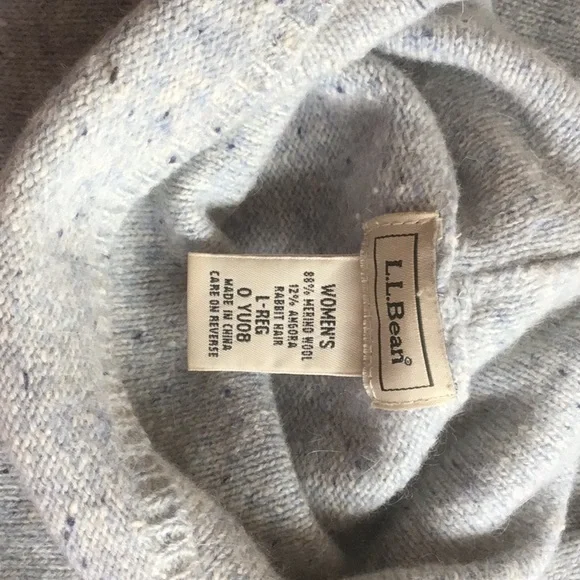 L.L. Bean Merino/Angora Lt Blue Marl Turtleneck - Picture 4 of 4